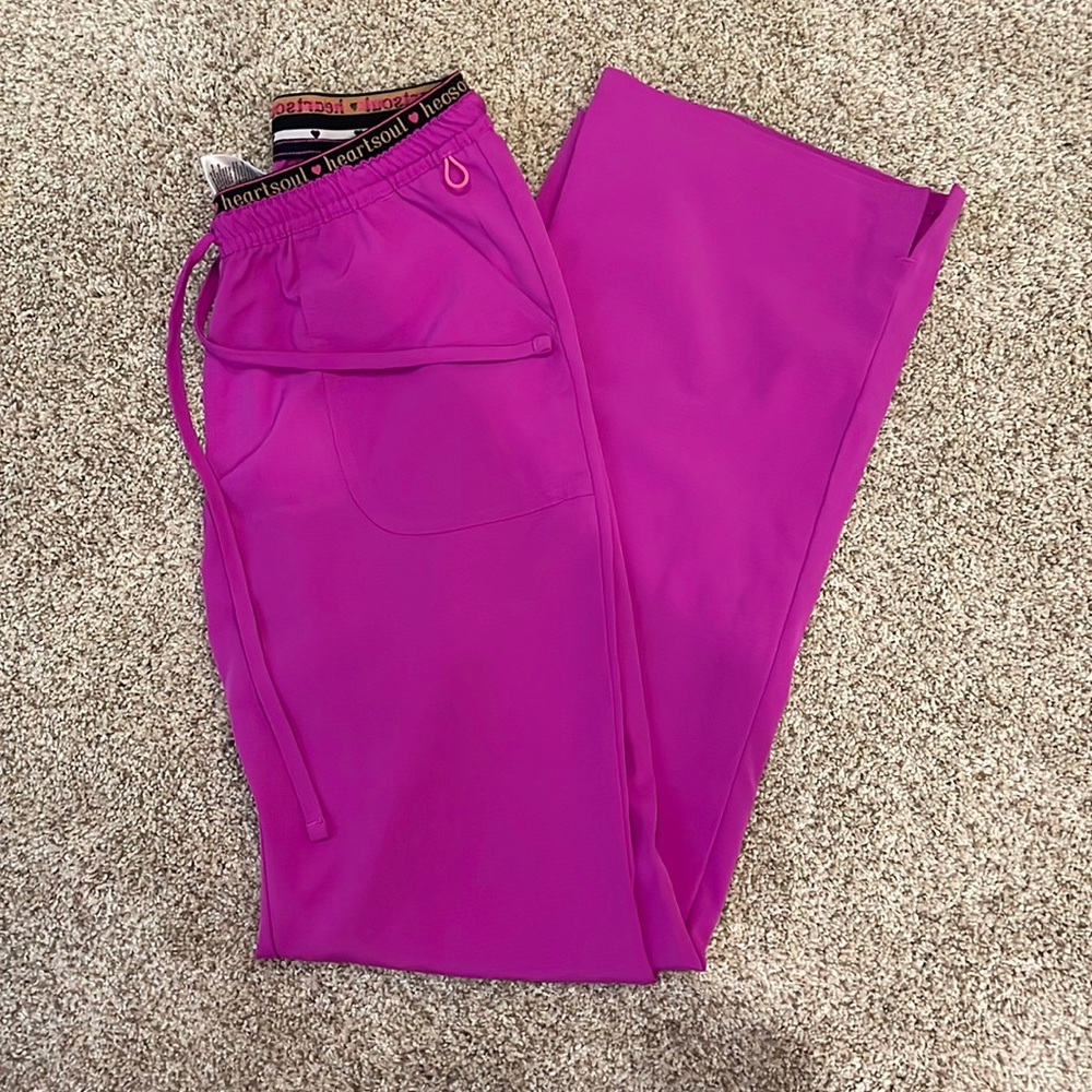 HeartSoul pinky purple XS regular length scrub pants.